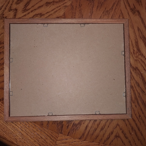 8x10 Picture Frame - Picture 2 of 2